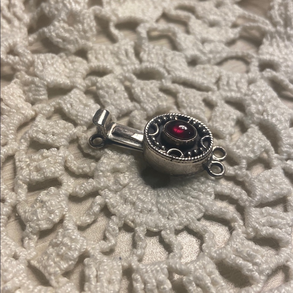 Vintage Sterling Sliver Clasp - Picture 3 of 6